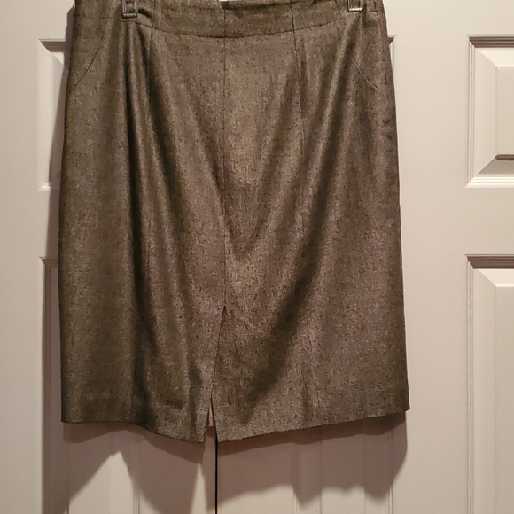 Ann Taylor skirt, 14 - Picture 2 of 8